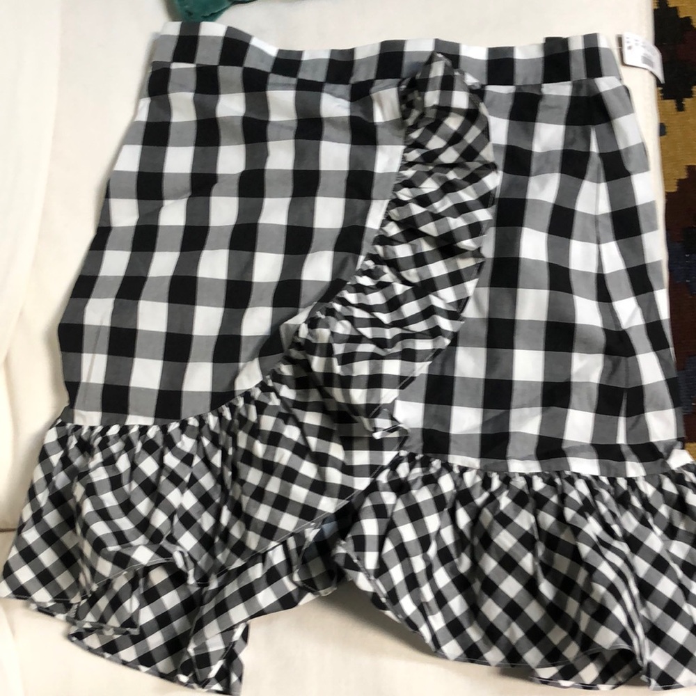 J. Crew gingham skirt never worn size 6
